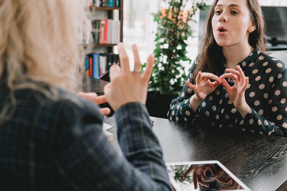 Unlocking the Potential of DeepMind Language Model: How AI is Transforming Language Processing